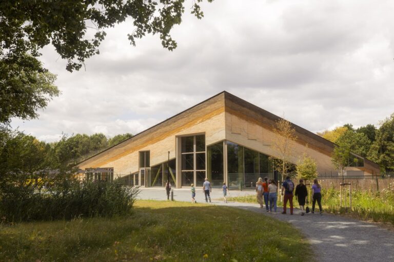 Het nieuwe biobased museumgebouw van Museumpark VONK in Eindhoven