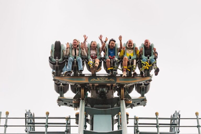 Prothesedragers stappen met SafeStrap in Baron 1898 in de Efteling