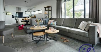 Marveld en Instyle Concepts bieden meubels in vakantieverblijf te koop aan