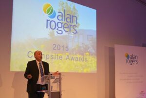 Uitreiking van de jaarlijkse Alan Rogers Awards op de Vakantiebeurs in Utrecht